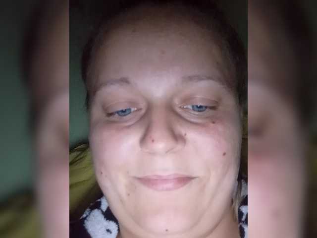 EmmaXlove on BongaCams