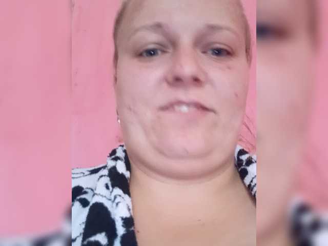EmmaXlove – webcam model profile photo