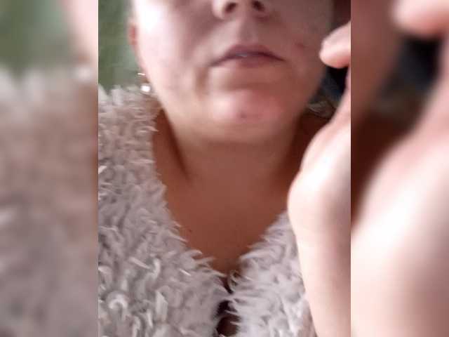 EmmaXlove – webcam model profile photo