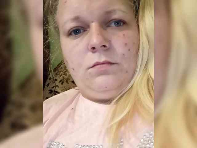 EmmaXlove bongacams