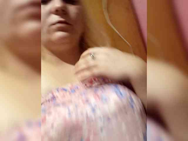 EmmaXlove webcam