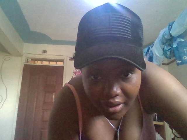 Amirandnaf's BongaCams show and profile