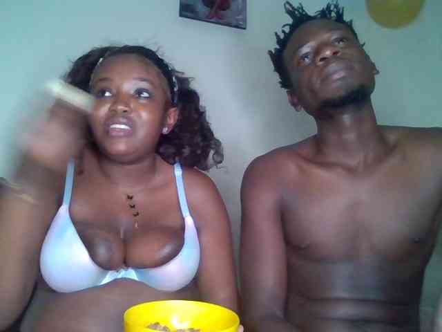 Amirandnaf Live Webcam on BongaCams