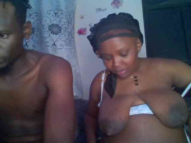 Amirandnaf Live Webcam on BongaCams