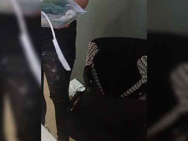 Darinac's BongaCams show and profile