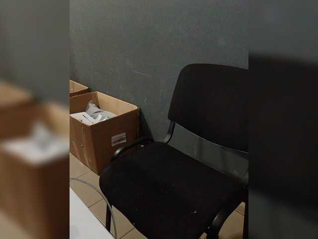 Darinac's BongaCams show and profile