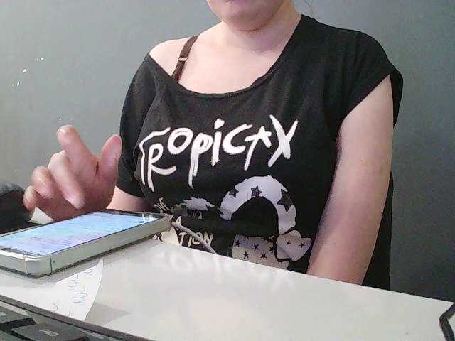 Darinac's BongaCams show and profile