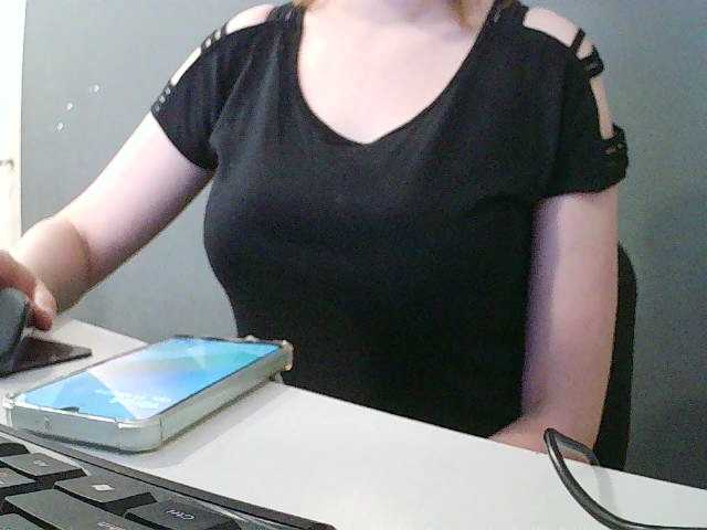 Darinac's BongaCams show and profile