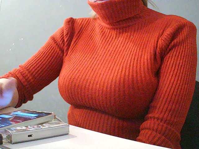 Darinac's BongaCams show and profile