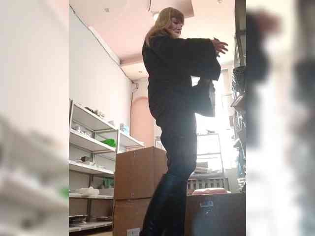 Darinac Live Webcam on BongaCams