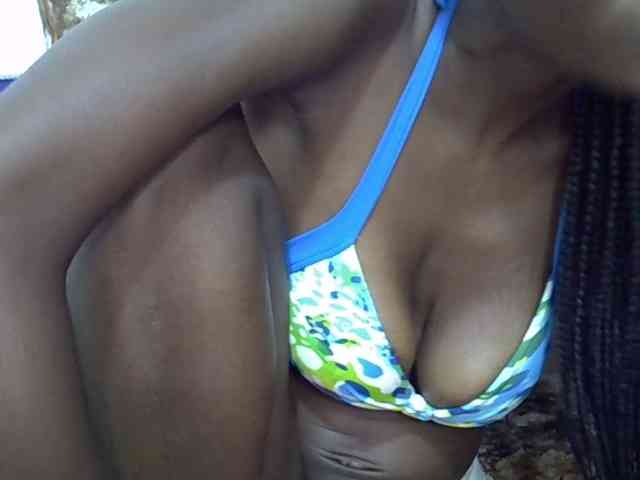 Ebonyslim webcam