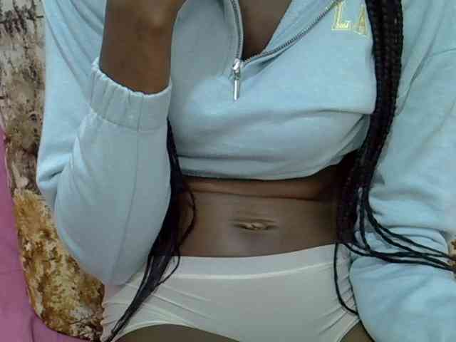 Ebonyslim webcam
