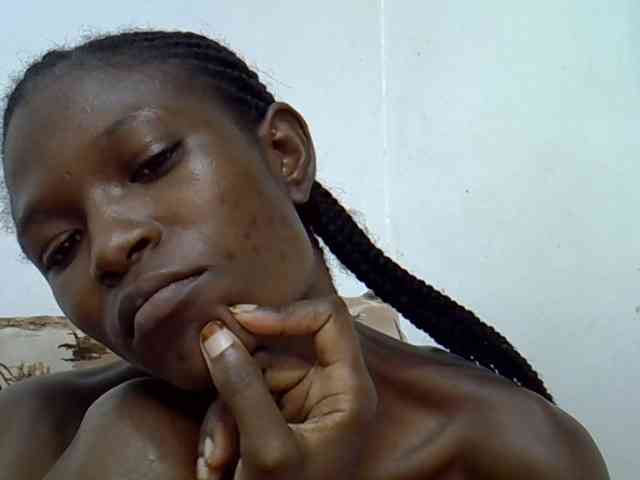 Ebonyslim webcam