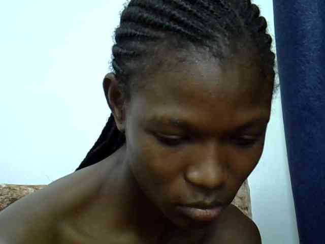 Ebonyslim webcam