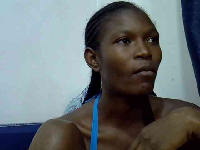 Ebonyslim webcam