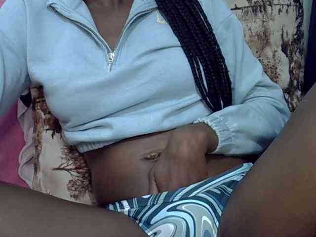 Ebonyslim webcam