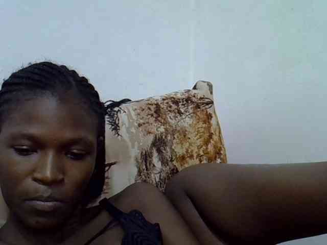 Ebonyslim webcam