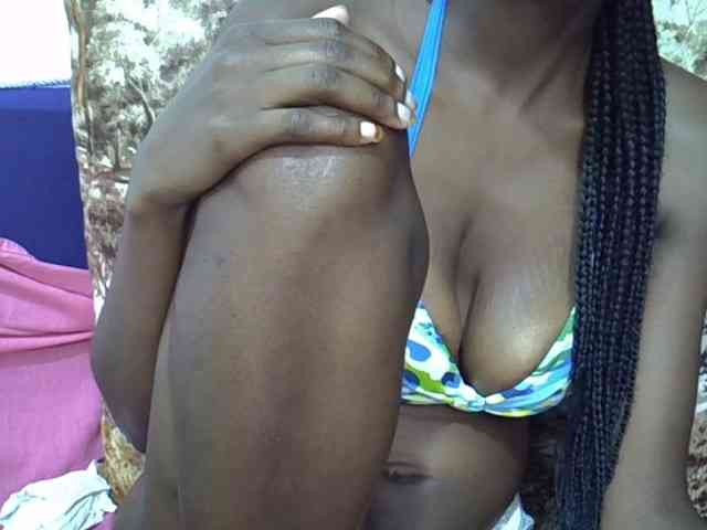 Ebonyslim webcam