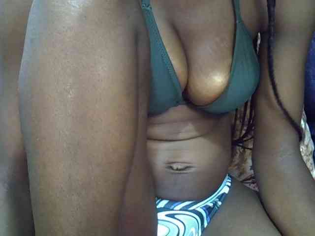 Ebonyslim webcam