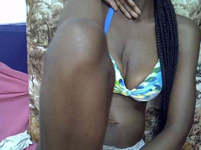 Ebonyslim webcam