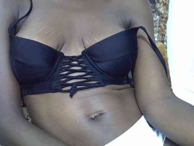 Ebonyslim webcam