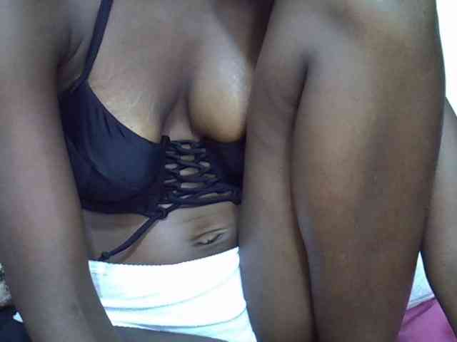 Ebonyslim webcam