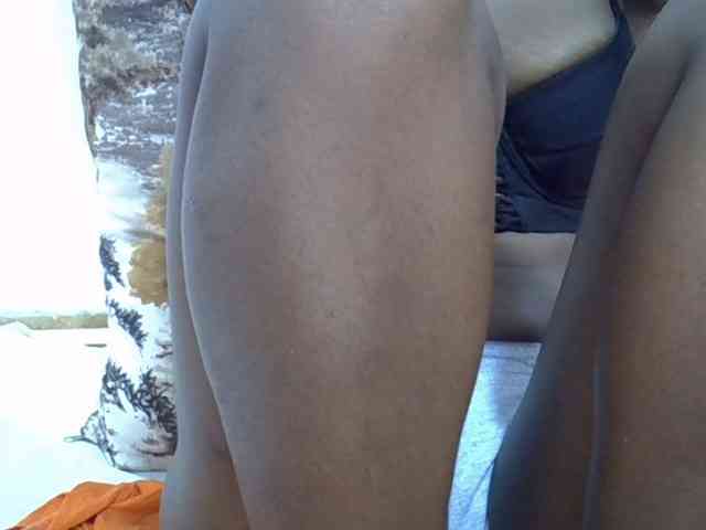 Ebonyslim webcam