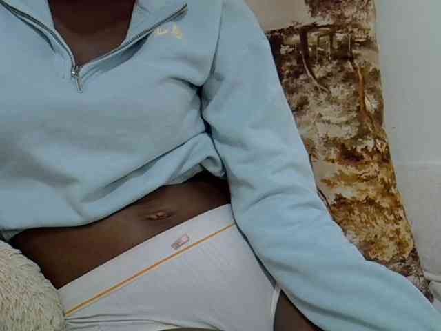 Ebonyslim webcam