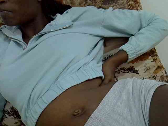 Ebonyslim webcam