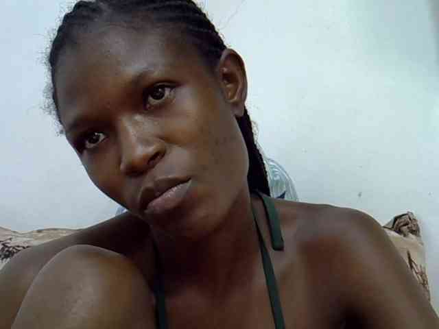 Ebonyslim webcam