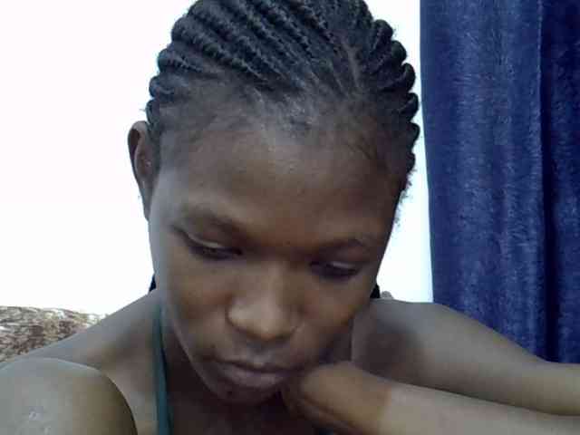 Ebonyslim webcam