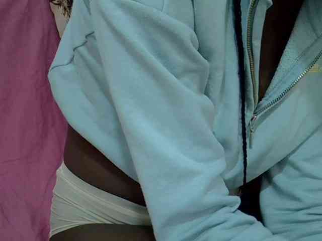Ebonyslim webcam