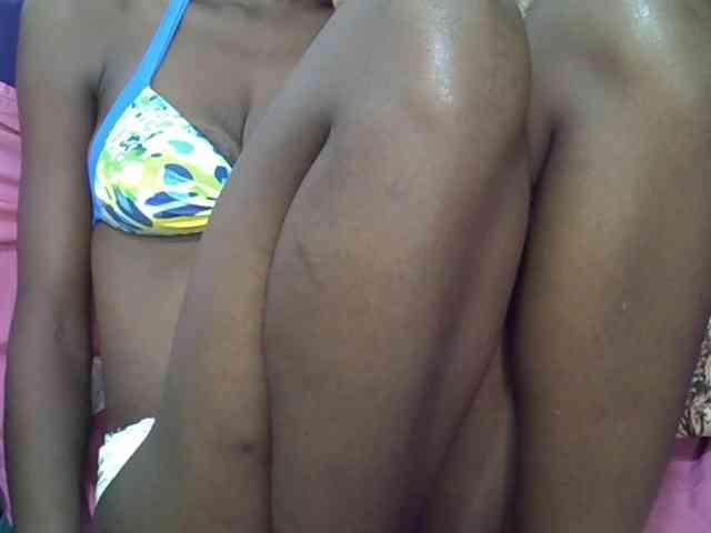 Ebonyslim webcam