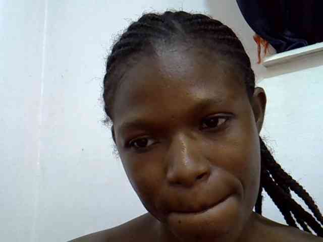 Ebonyslim webcam