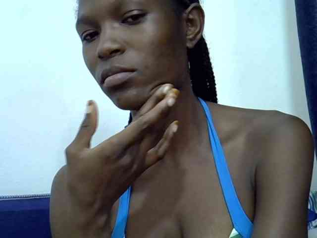Ebonyslim webcam