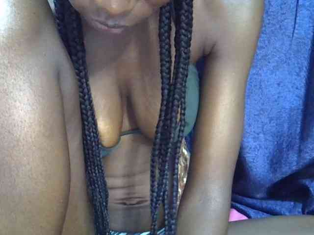 Ebonyslim webcam