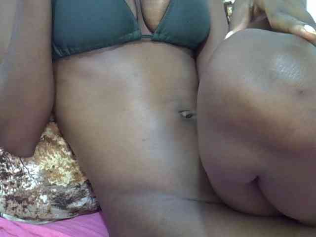 Ebonyslim webcam