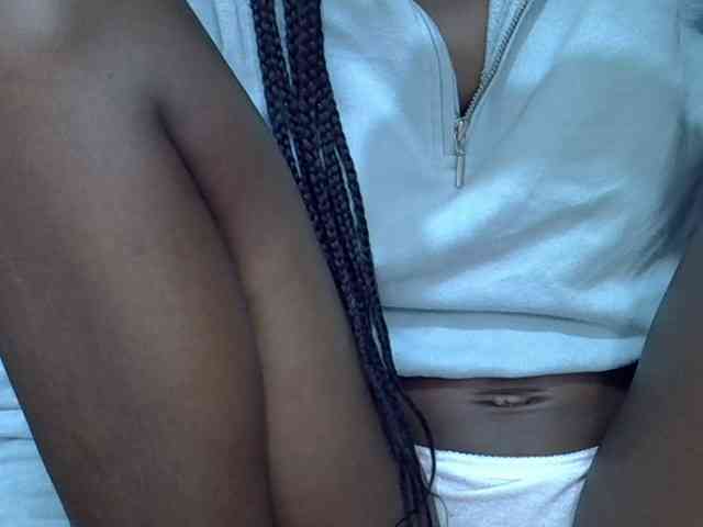 Ebonyslim webcam