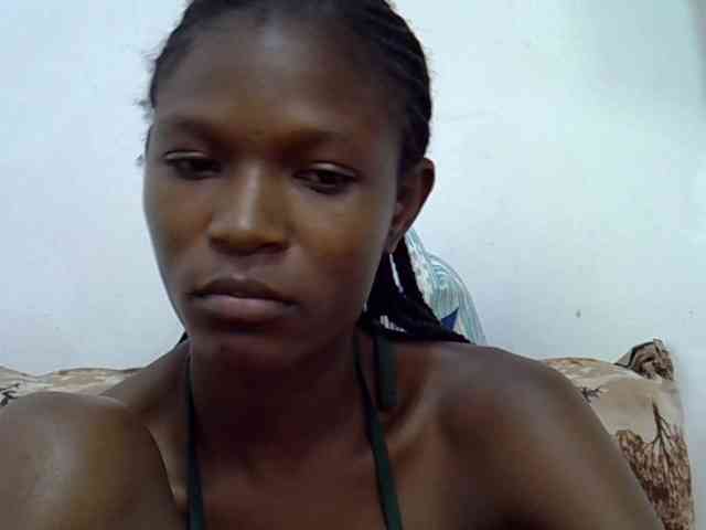 Ebonyslim webcam