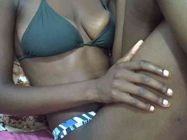 Ebonyslim webcam
