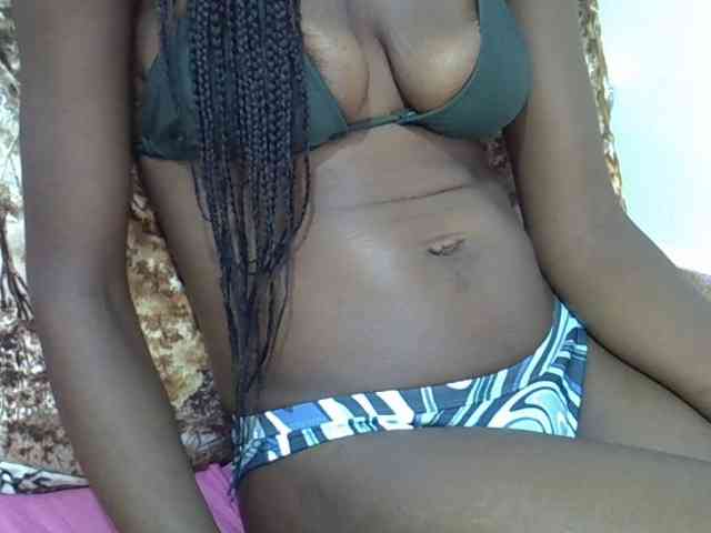 Ebonyslim webcam