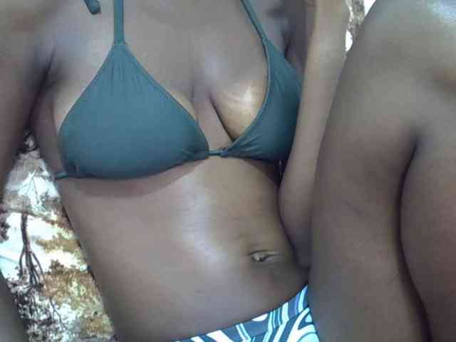 Ebonyslim webcam