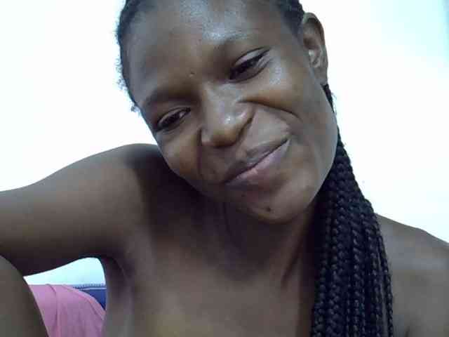 Ebonyslim webcam