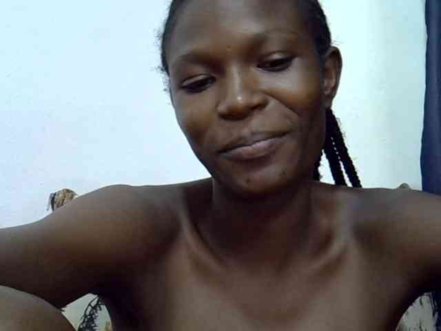Ebonyslim webcam