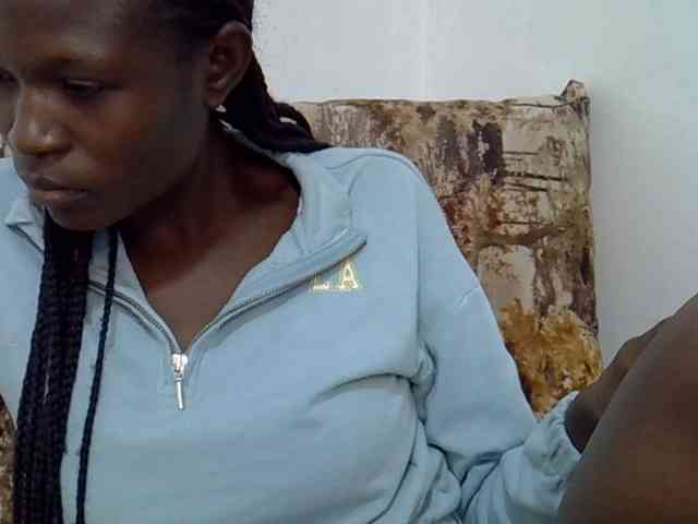Ebonyslim webcam