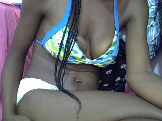 Ebonyslim webcam