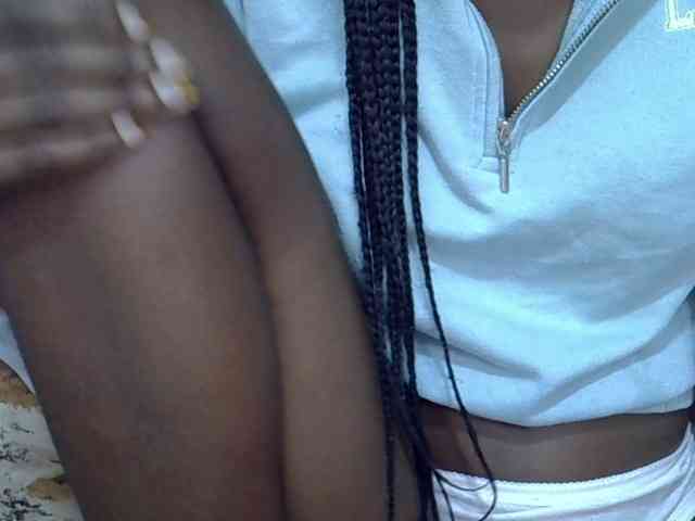 Ebonyslim webcam