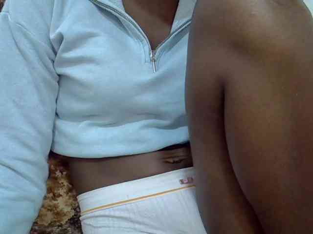 Ebonyslim webcam
