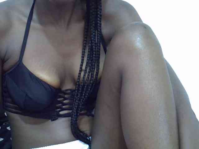 Ebonyslim webcam