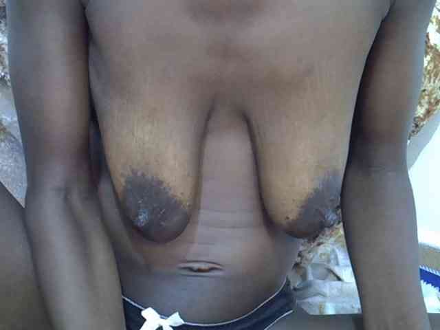 Ebonyslim webcam